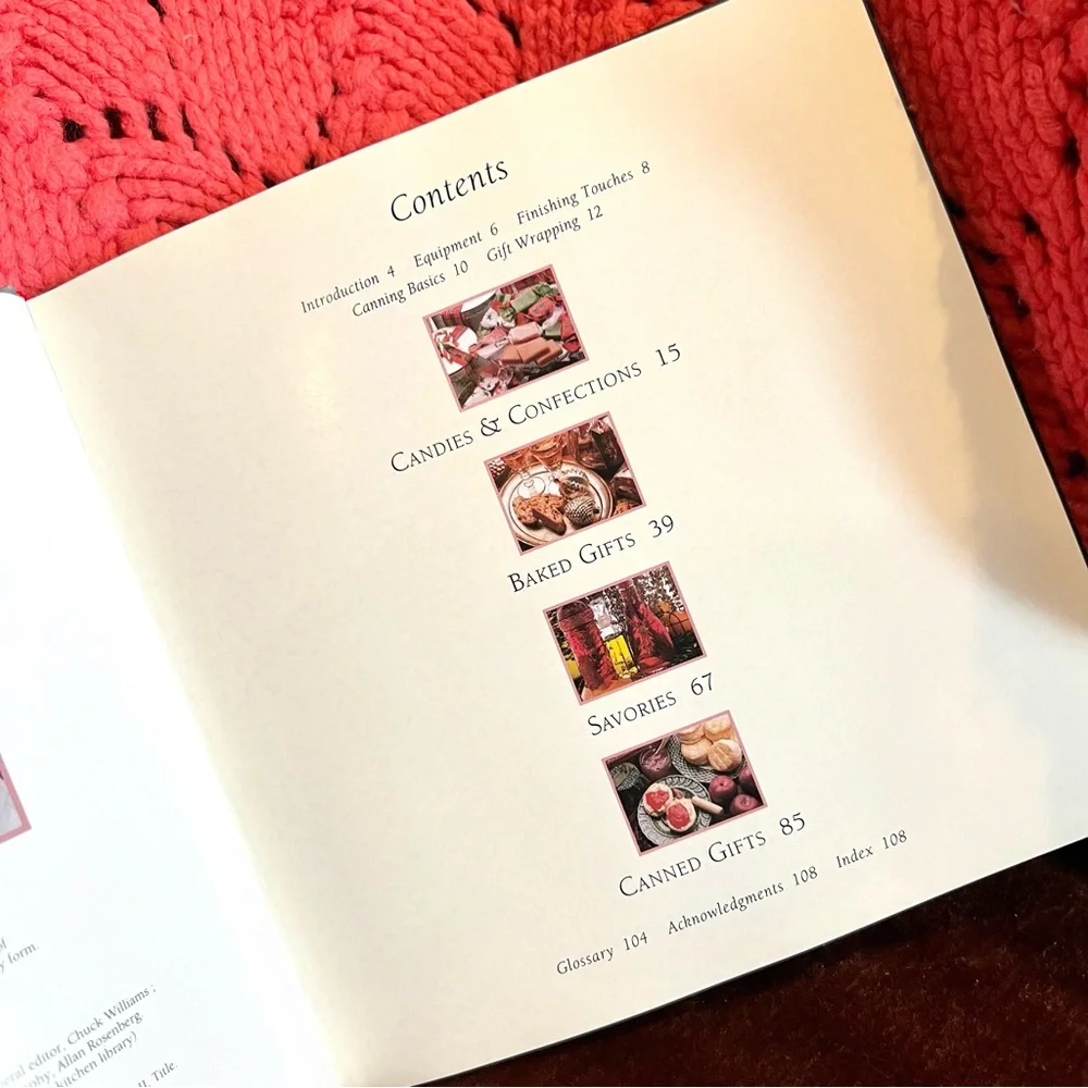 Vintage 1990s Williams - Sonoma Hardcover Gifts From The Kitchen Cookbook